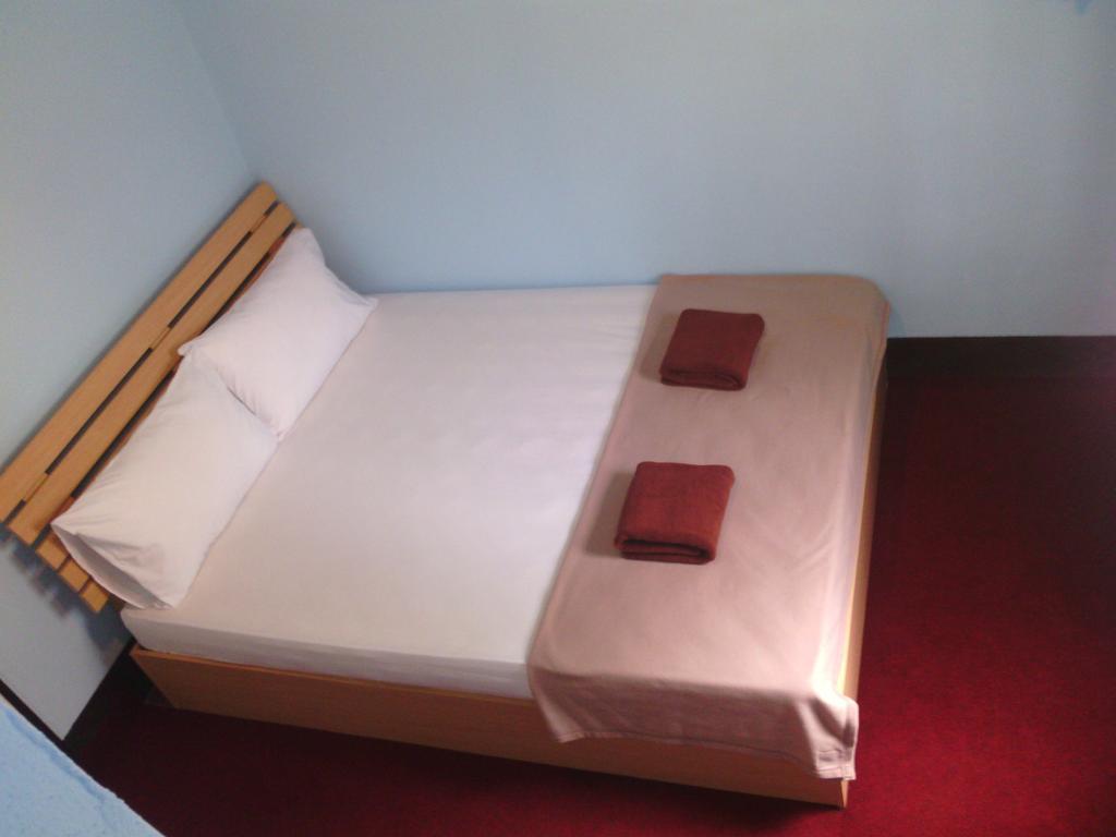 Baan Mook Anda Hostel Ко-Ланта Номер фото