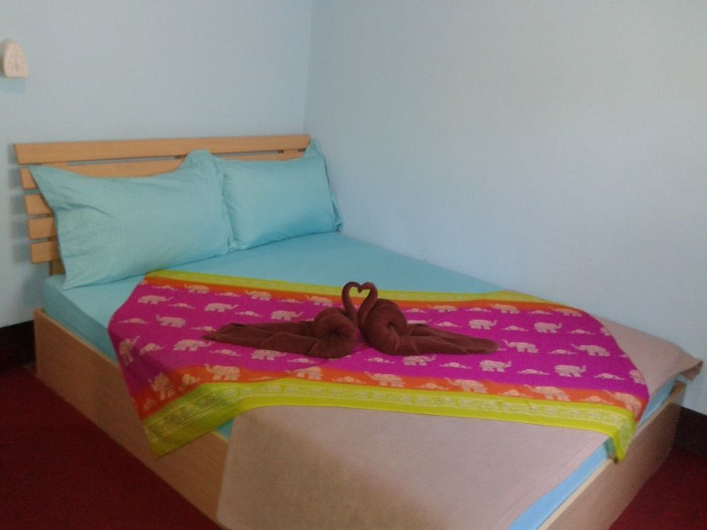 Baan Mook Anda Hostel Ко-Ланта Экстерьер фото