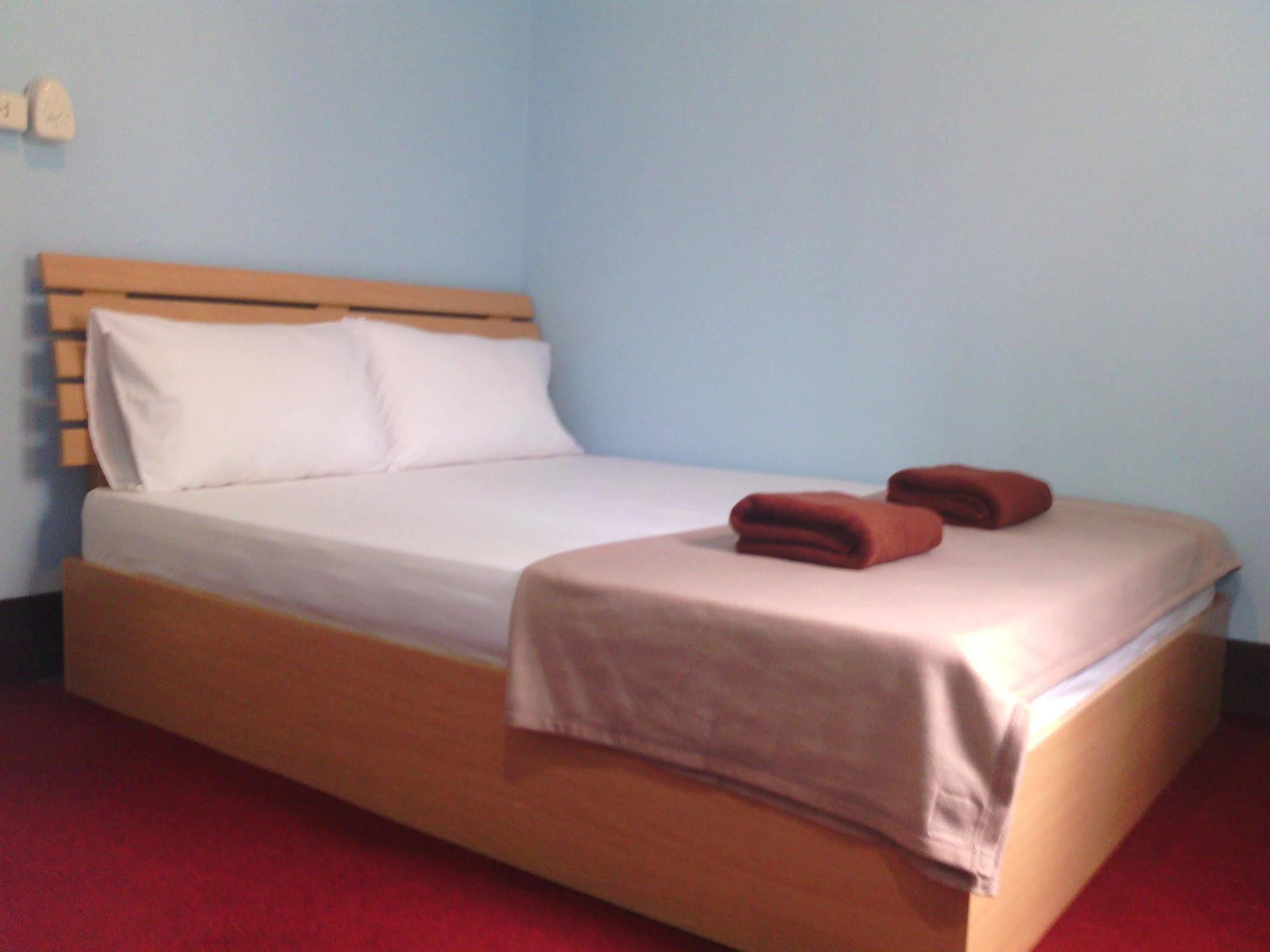 Baan Mook Anda Hostel Ко-Ланта Экстерьер фото