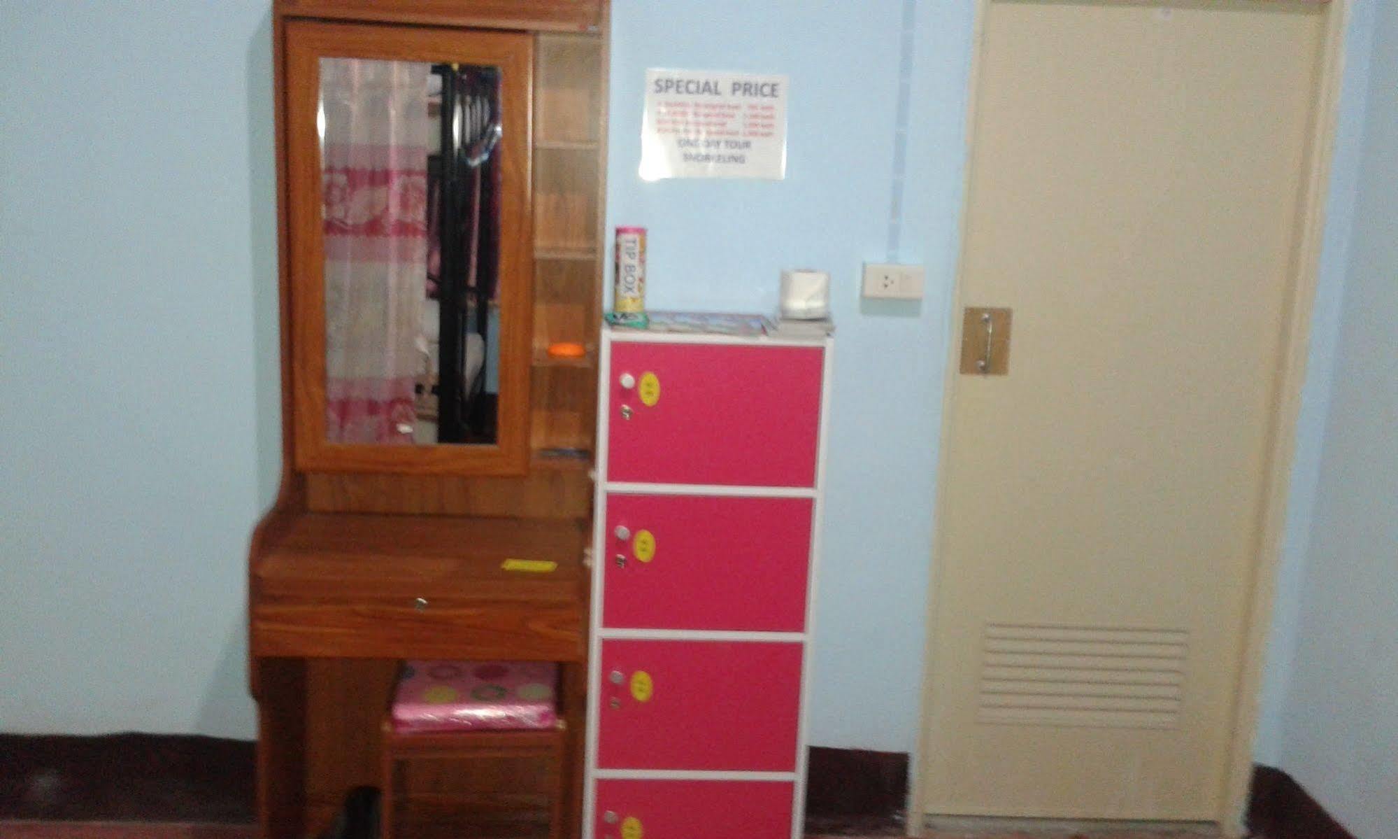 Baan Mook Anda Hostel Ко-Ланта Экстерьер фото