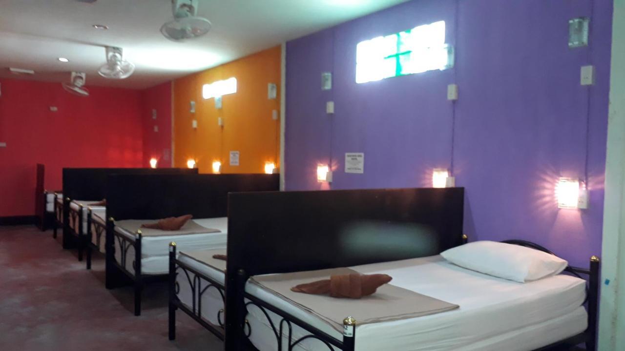 Baan Mook Anda Hostel Ко-Ланта Экстерьер фото